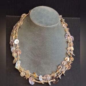 Elegant Shell Necklace